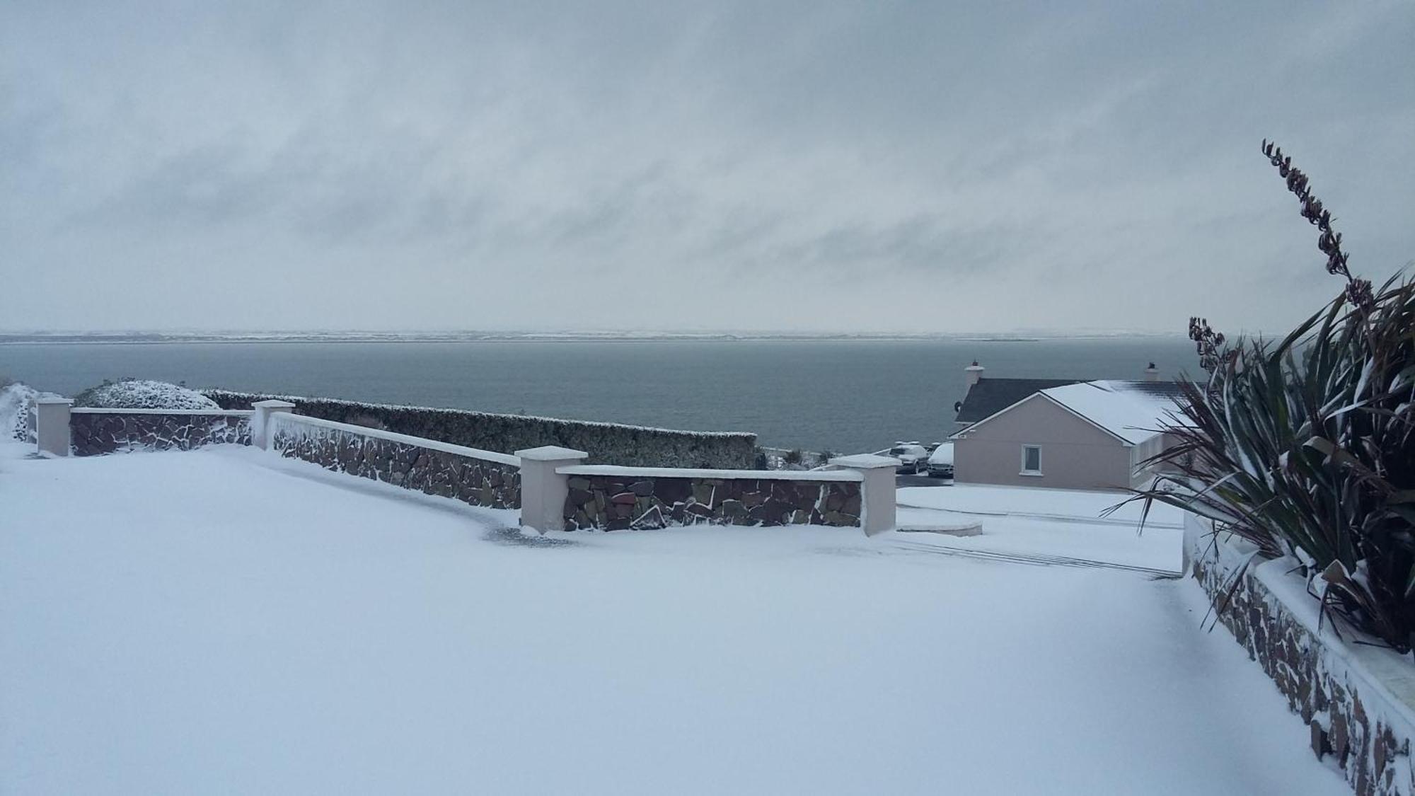 Ballyheigue Cliff Side And Sea View Apartment Buitenkant foto