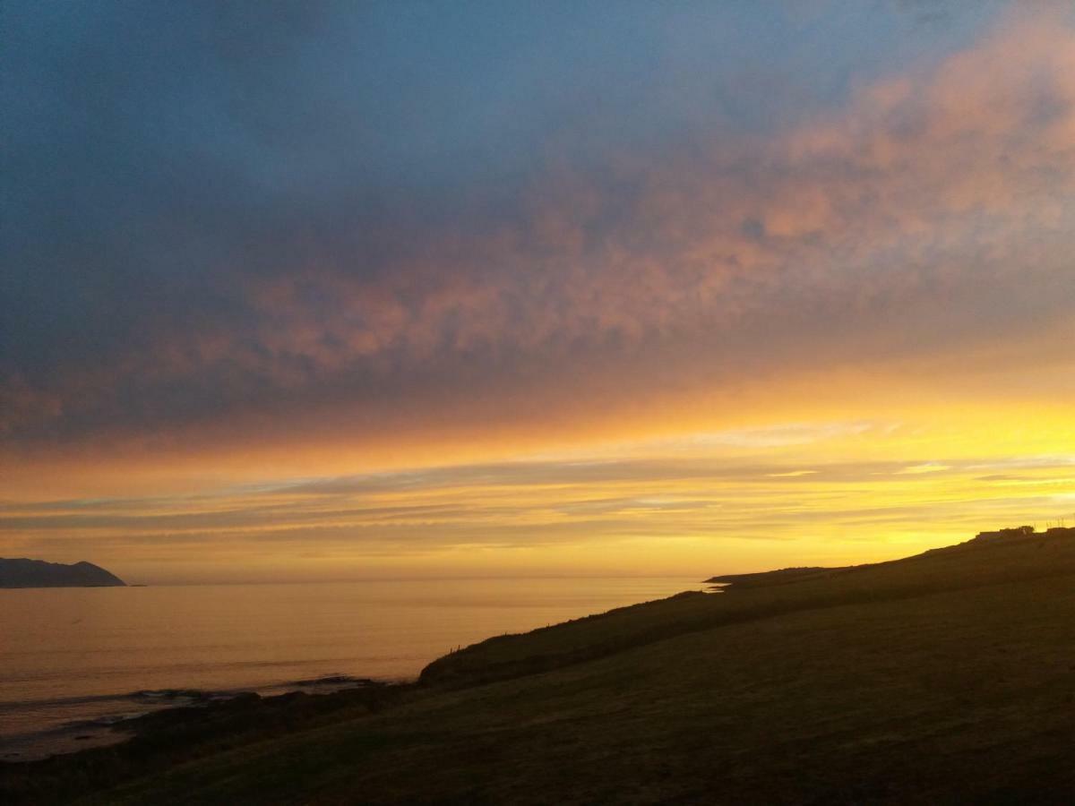 Ballyheigue Cliff Side And Sea View Apartment Buitenkant foto